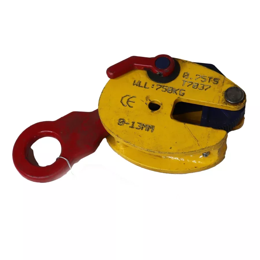 Terrier TS Vertical Plate Lifting Clamp - 3/4 Ton